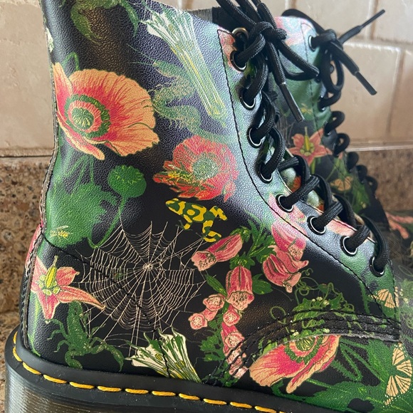 Dr. Martens Black Floral Combat Boots *RARE*